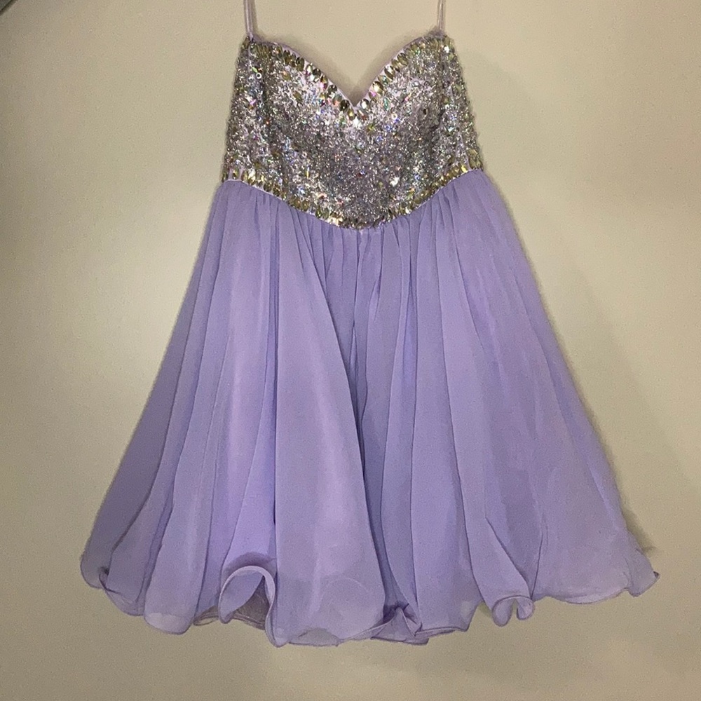 Beautiful Formal Strapless top Purple Dress Size 2